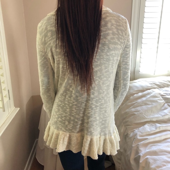 Solddd Outtt - Picture 3 of 3